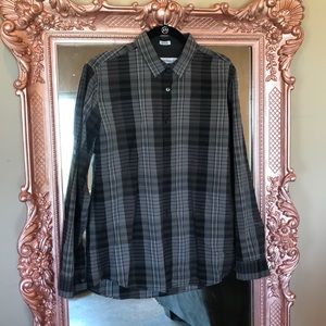 Donating 1/11 Calvin Klein slim fit dress shirt